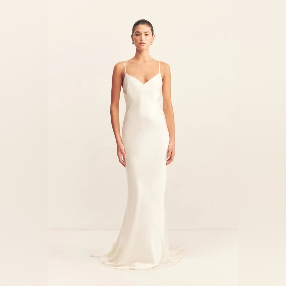 Shona Joy Ivory La Lune Low Back Gown with Train
